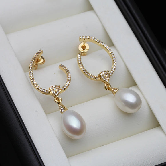 C Freshwater Pearl Earrings In Gold Palted